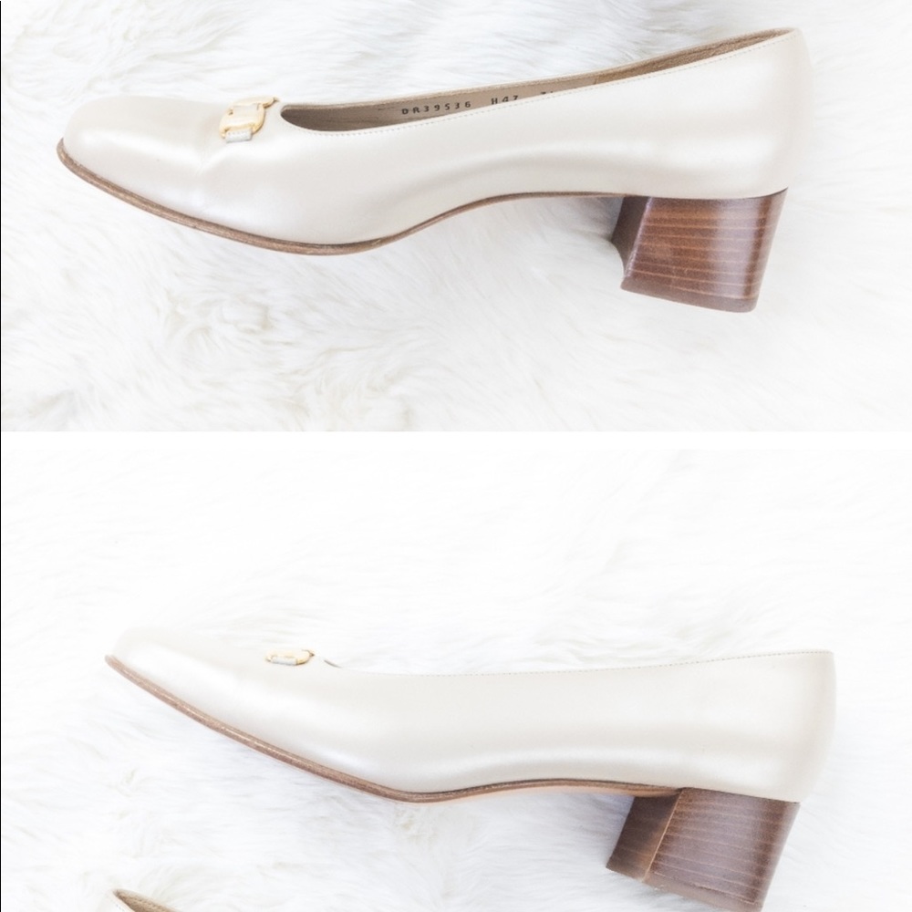Vintage Salvatore Ferragamo - Picture 3 of 9